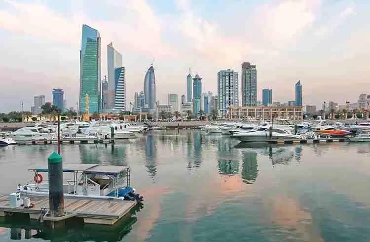 kuwait-city-gettyimages-1071838646