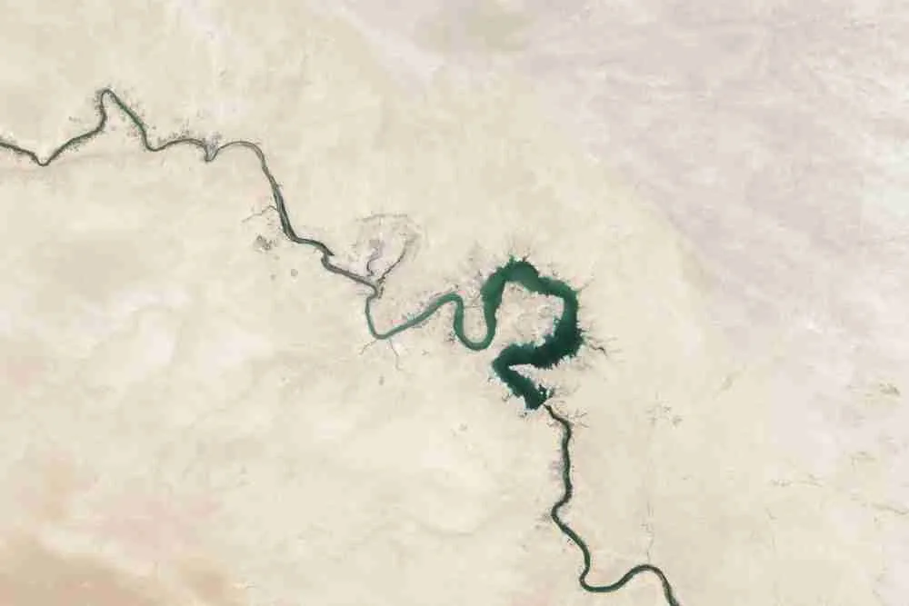 بواسطة: انسبلاش.