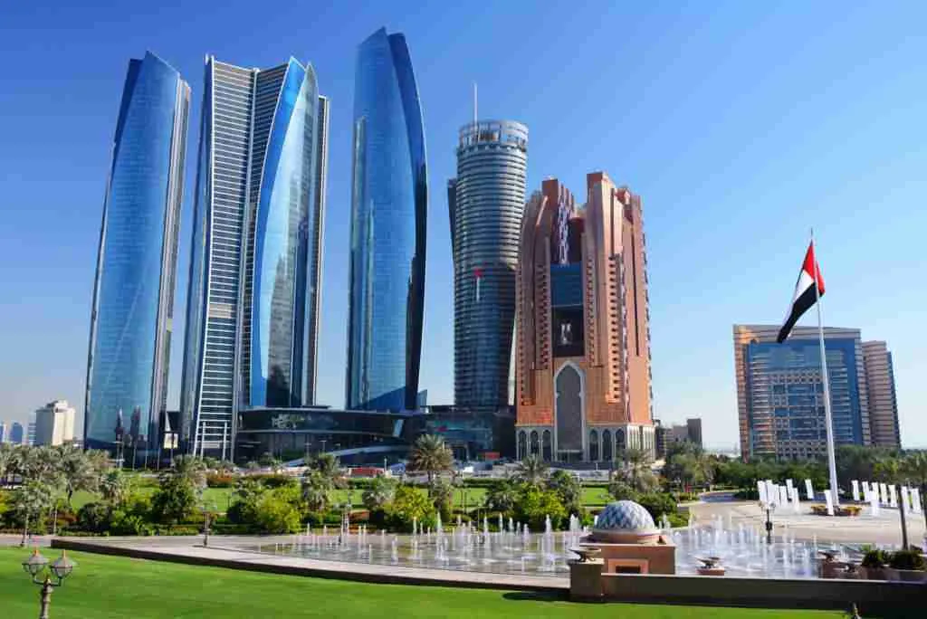 banks-in-uae-1024×684