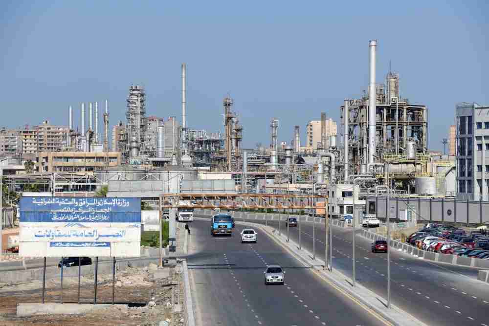 Egypt to Reach Self-Sufficiency in Refined Oil Products by 2023 مصدر الصورة: بلومبيرغ.