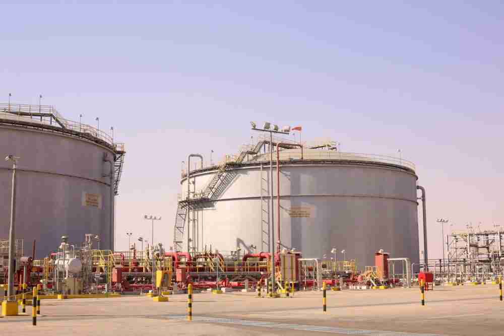 النفط يحقق مزيد من المكاسب في بداية الأسبوع على خلفية الاضطراب بالامدادت الليبية