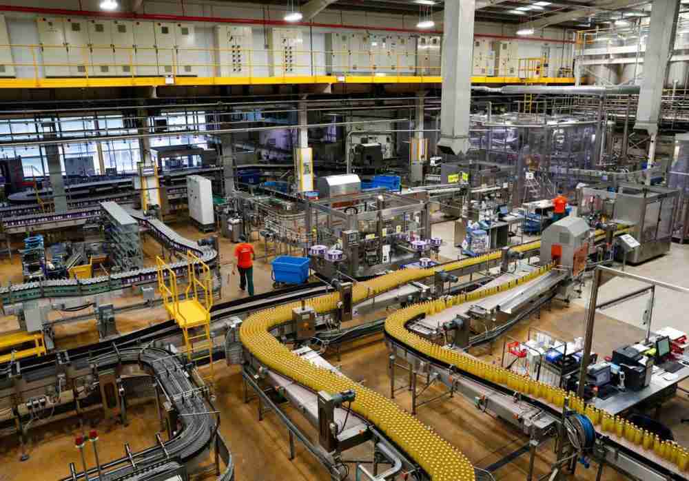 الاقتصاد العالمي يتحدى الجاذبية