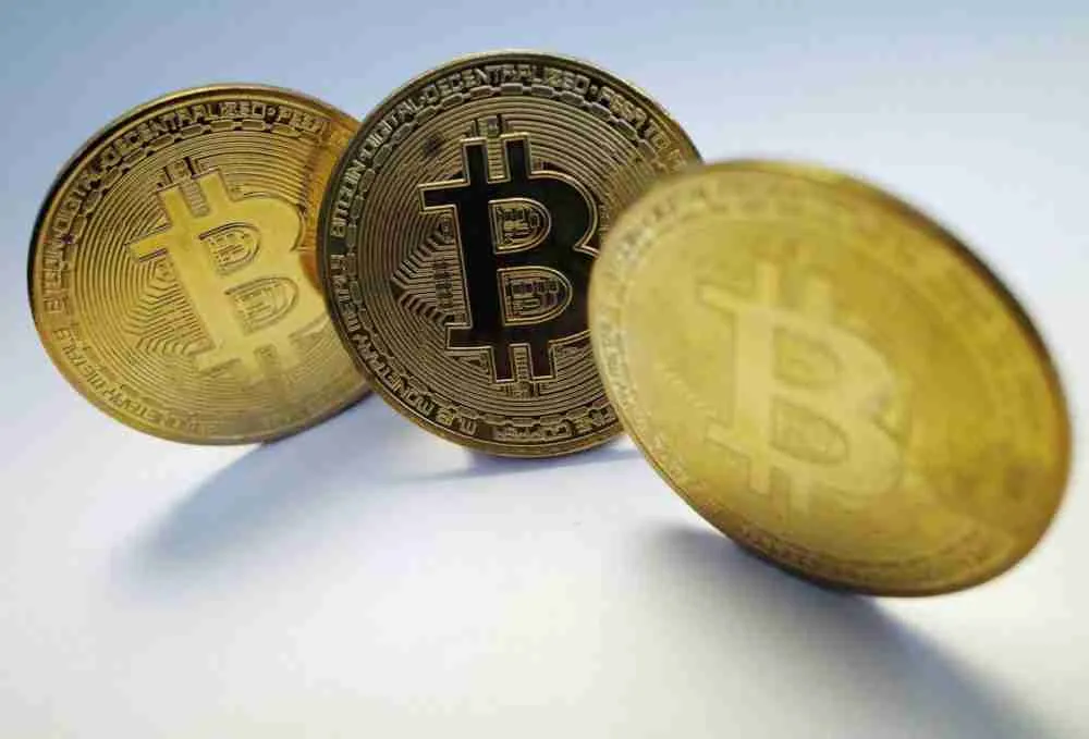 تضرر قطاع العملات المشفرة في الهند بعد فرض ضرائب جديدة