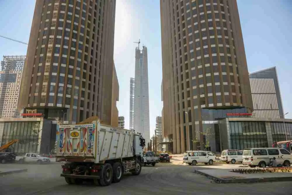 صندوق الثروة السعودي يؤسس شركة للاستثمارات المصرية