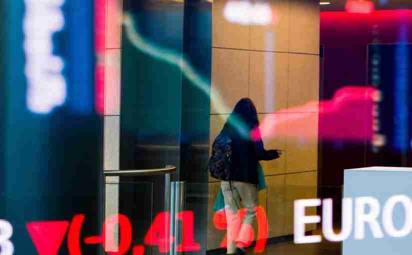 اليورو يتعرض لضغوط هائلة مع تحرك الاقتصاد نحو الركود
