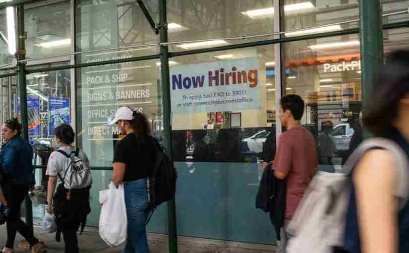 سوق العمل الأمريكي مؤشر متأخر على الركود الاقتصادي