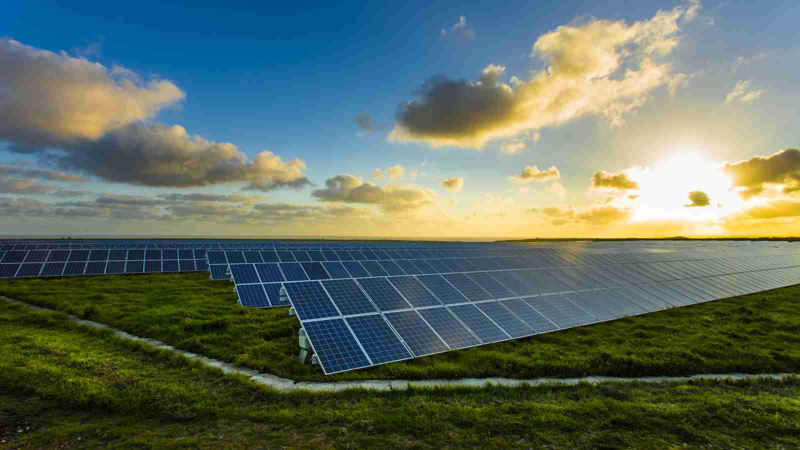 الشبكة الألمانية تصبح أكثر مراعاة للبيئة في ظل تراجع الصناعة