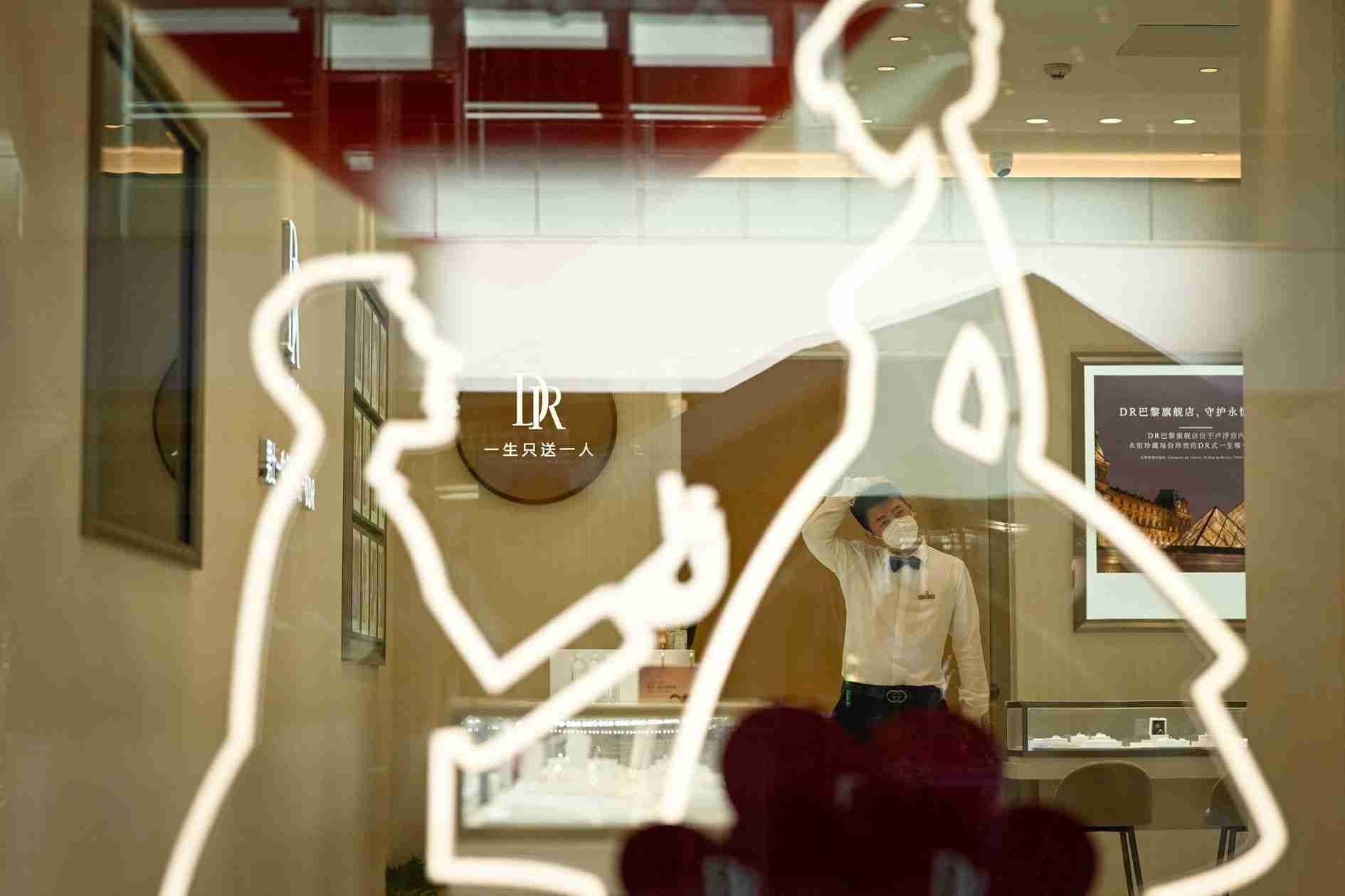 كيف يؤثر تراجع معدلات الزواج في الصين وسوق الإسكان غير المستقر على الاقتصاد؟