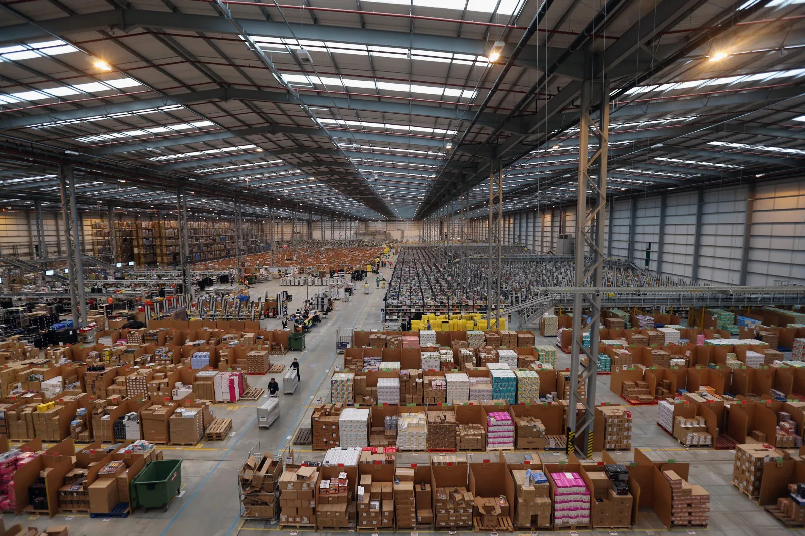 Shares of South America’s Amazon.com Look Like a Buy مصدر الصورة: وسائل التواصل الاجتماعي