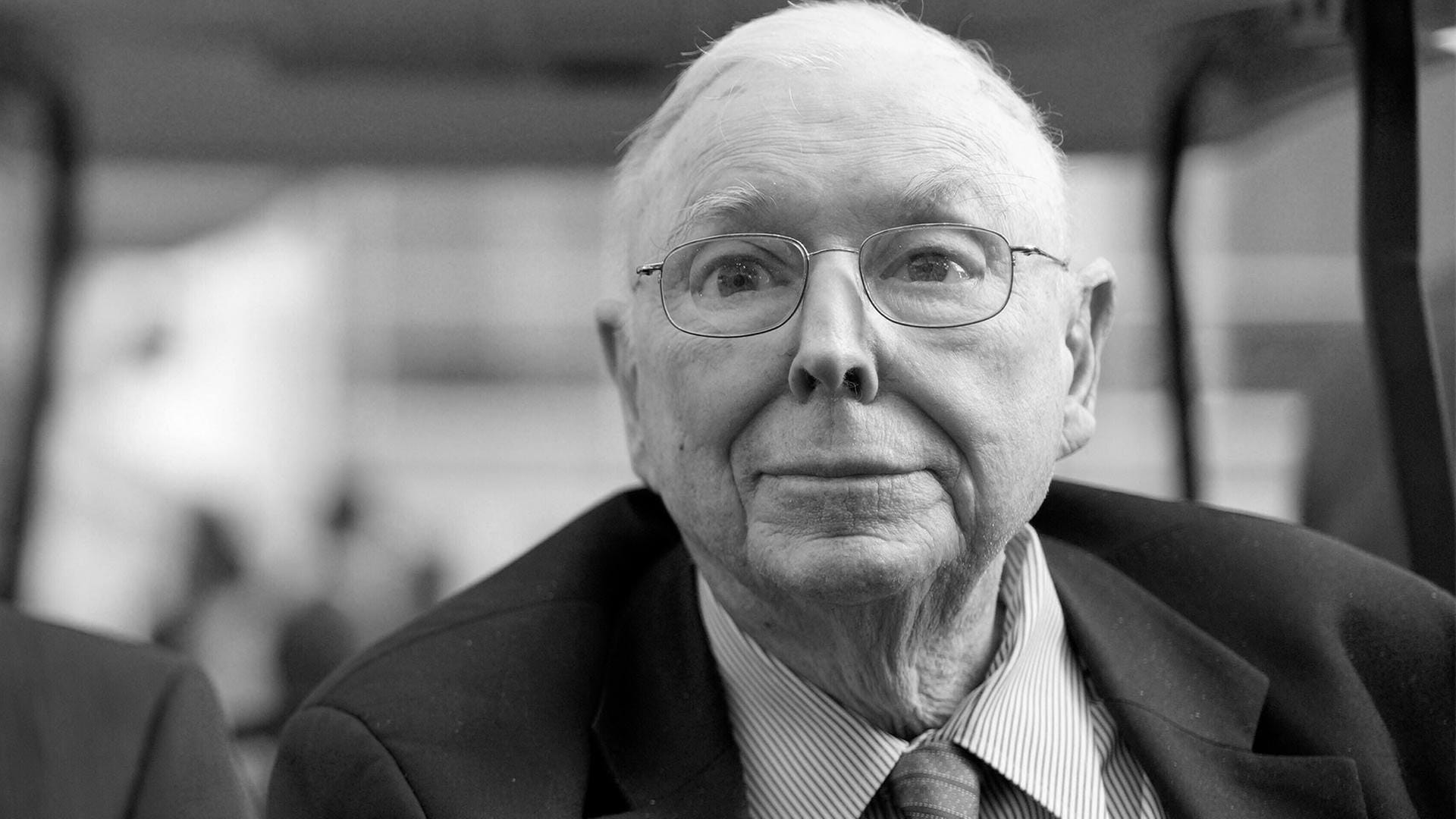Charlie Munger Said, ‘Find A Way To Get Your Hands On $100,000’ مصدر الصورة: وسائل التواصل الاجتماعي