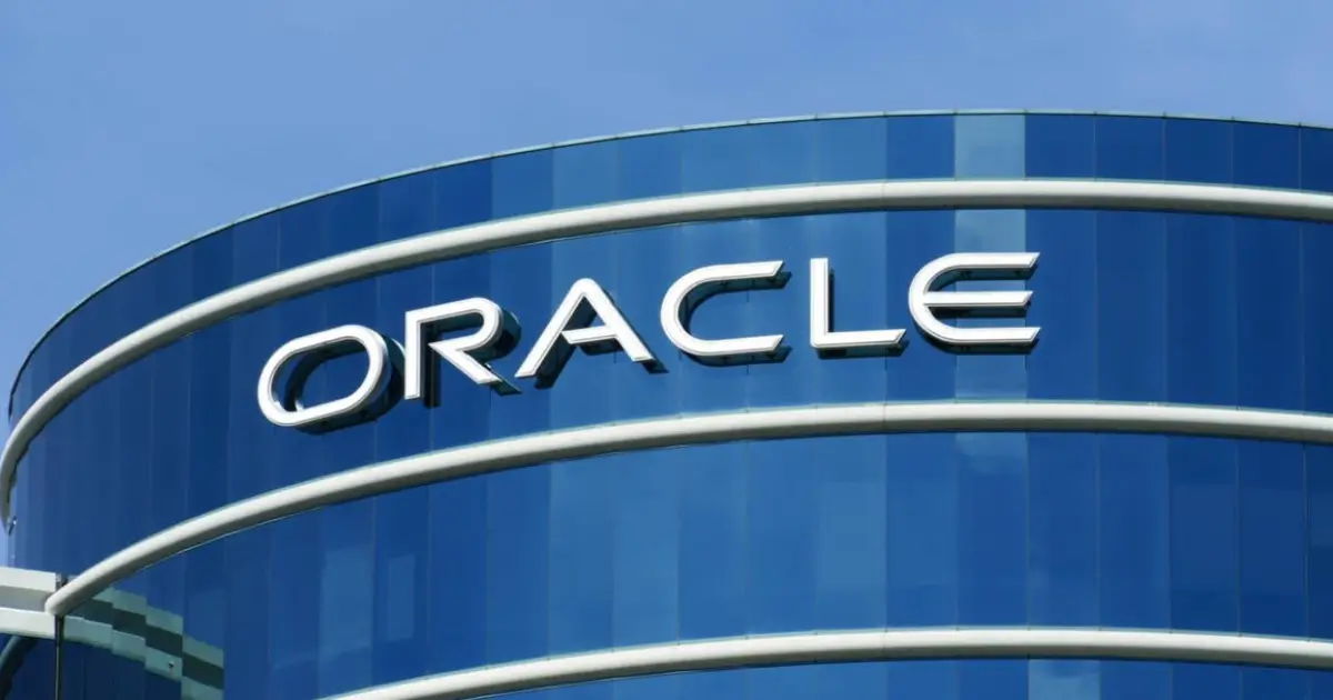 شركة أوراكل. أسهم أوراكل تتراجع.